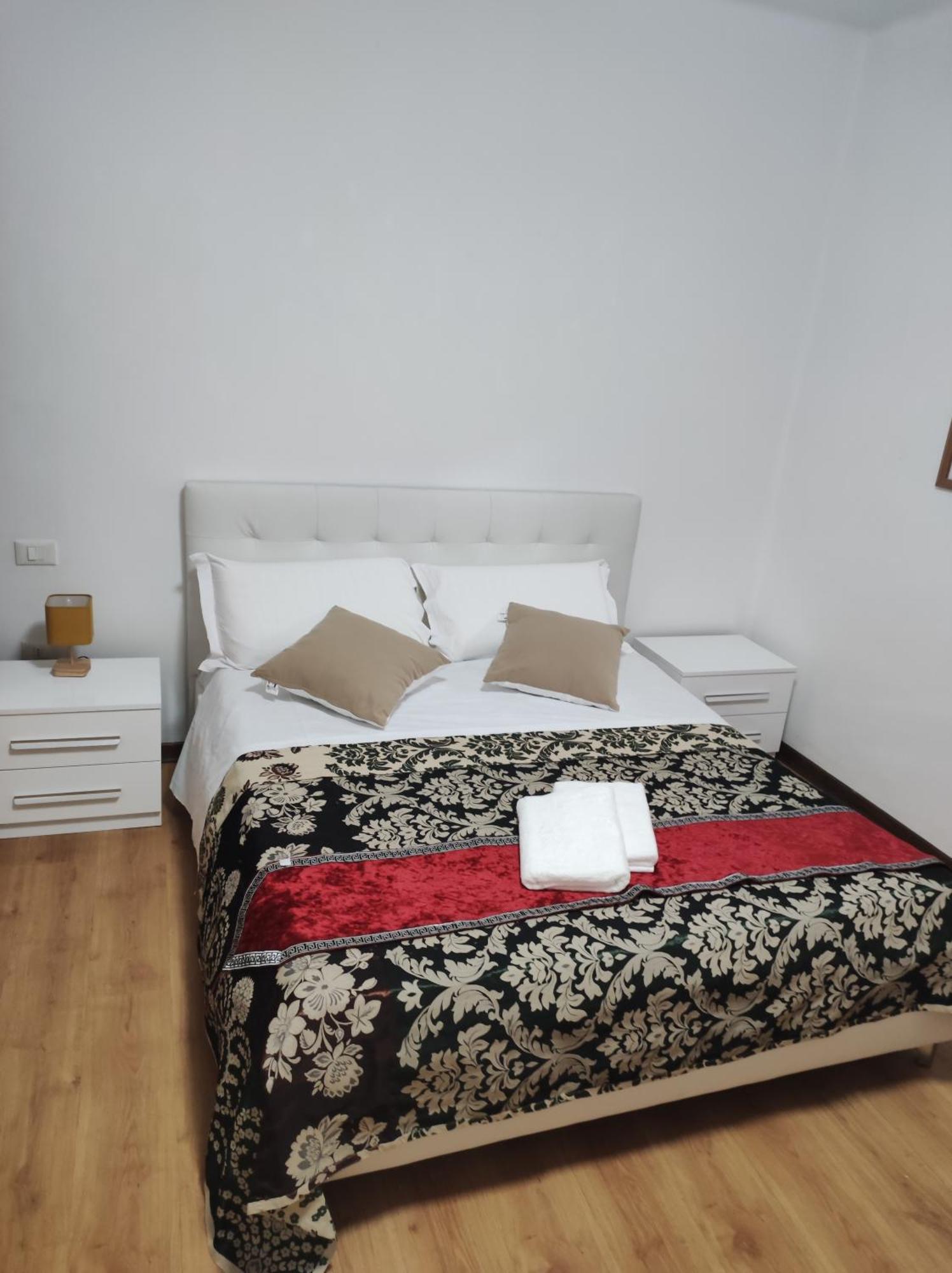 Abc Guest House Mestre Kültér fotó